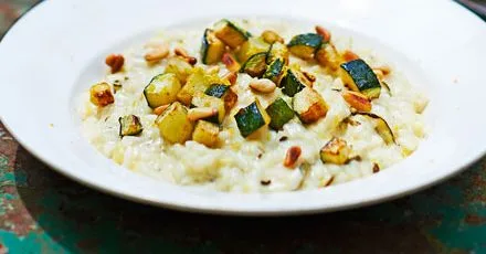 Creamy courgette risotto