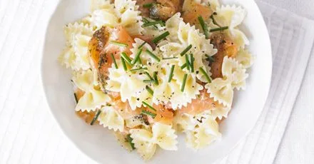 Quick creamy salmon pasta