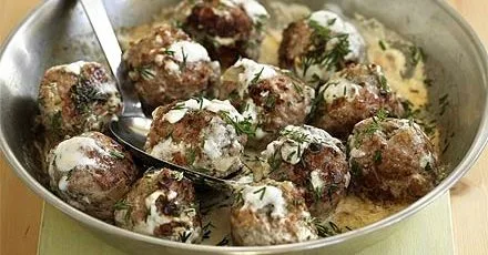 Creamy Swedish meatballs