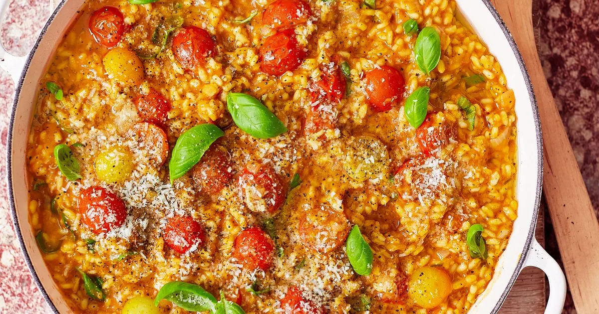 Creamy tomato risotto