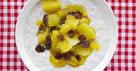 Creamy yogurt porridge