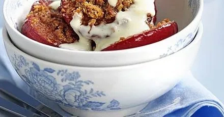 Crunchy spiced plums