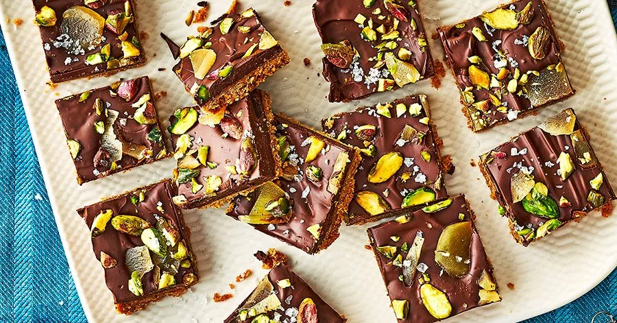 Dark chocolate, ginger and pistachio squares