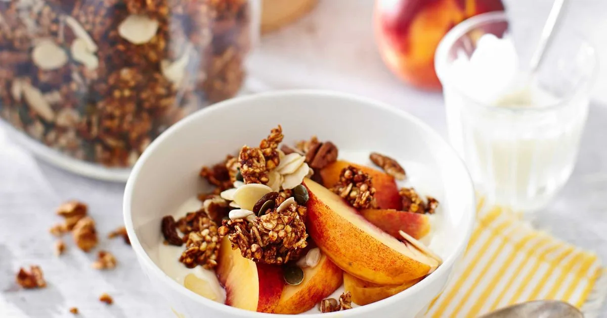 Date & buckwheat granola with pecans & seeds