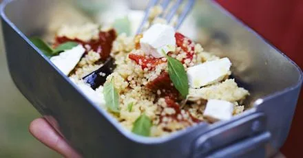 Кускус з делікатесними овочами