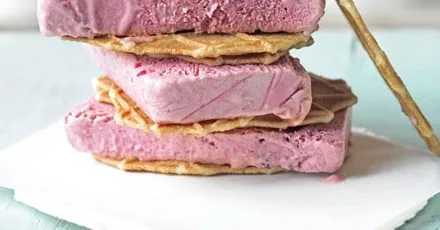 Двохшаровий вишневий семіфредо
