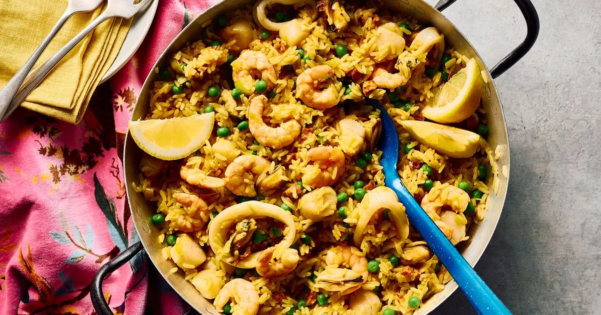 Easiest Seafood Paella