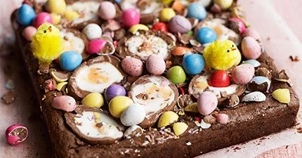 Mini brownies with eggs