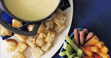 Easy cheese fondue