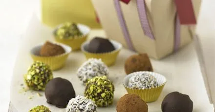 Easy chocolate truffles