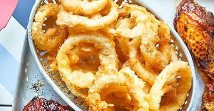 Легкі мариновані кільця цибулі