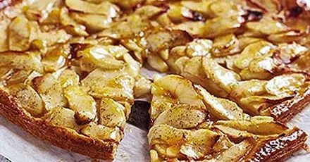 Flat apple & vanilla tart