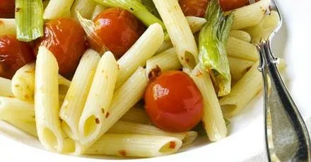 Fresh tomato pasta