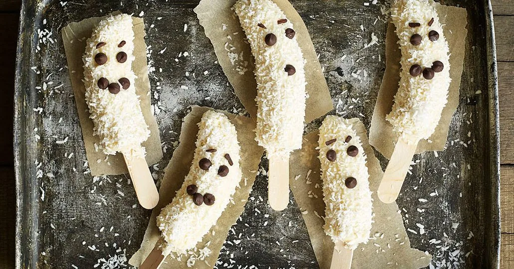 Frozen banana ghosts