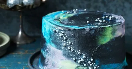 Galaxy cake