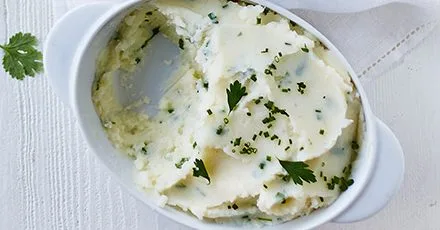 Картопляне пюре з часником та травами