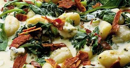 Gnocchi with two cheeses & bacon