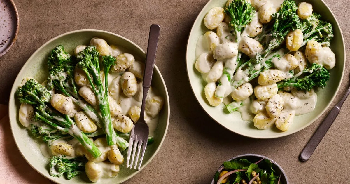 Gnocchi with blue cheese and long-stem broccoli
