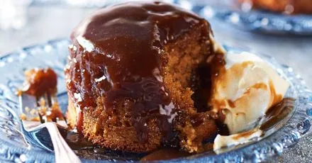 Gooey toffee puddings