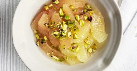 Grapefruit, agave & pistachio salad