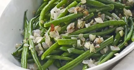 Green beans with shallots