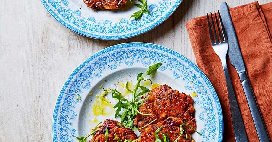 Halloumi & beetroot fritters