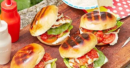 Halloumi burgers