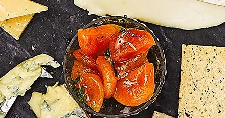 Honeyed apricots with thyme