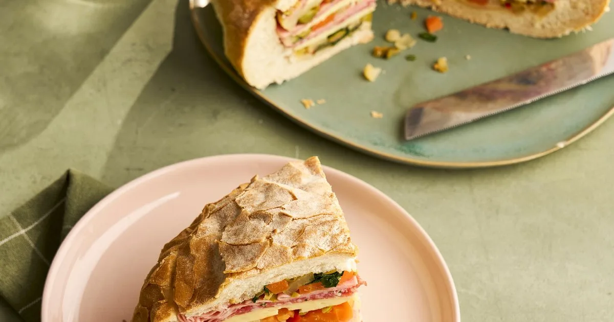 Italian stuffed muffuletta