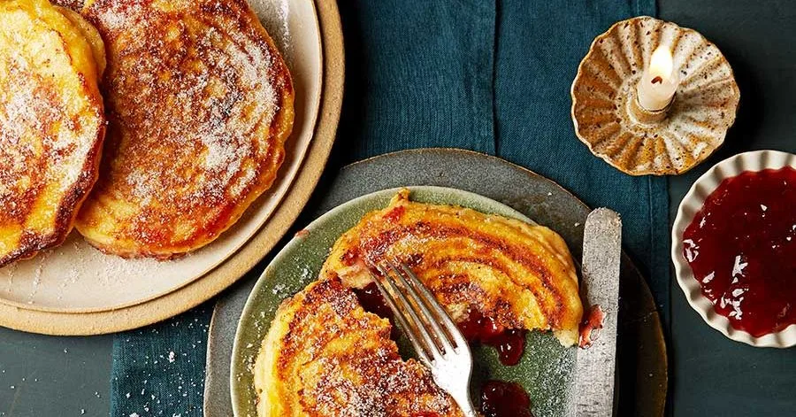 Jam doughnut pancakes