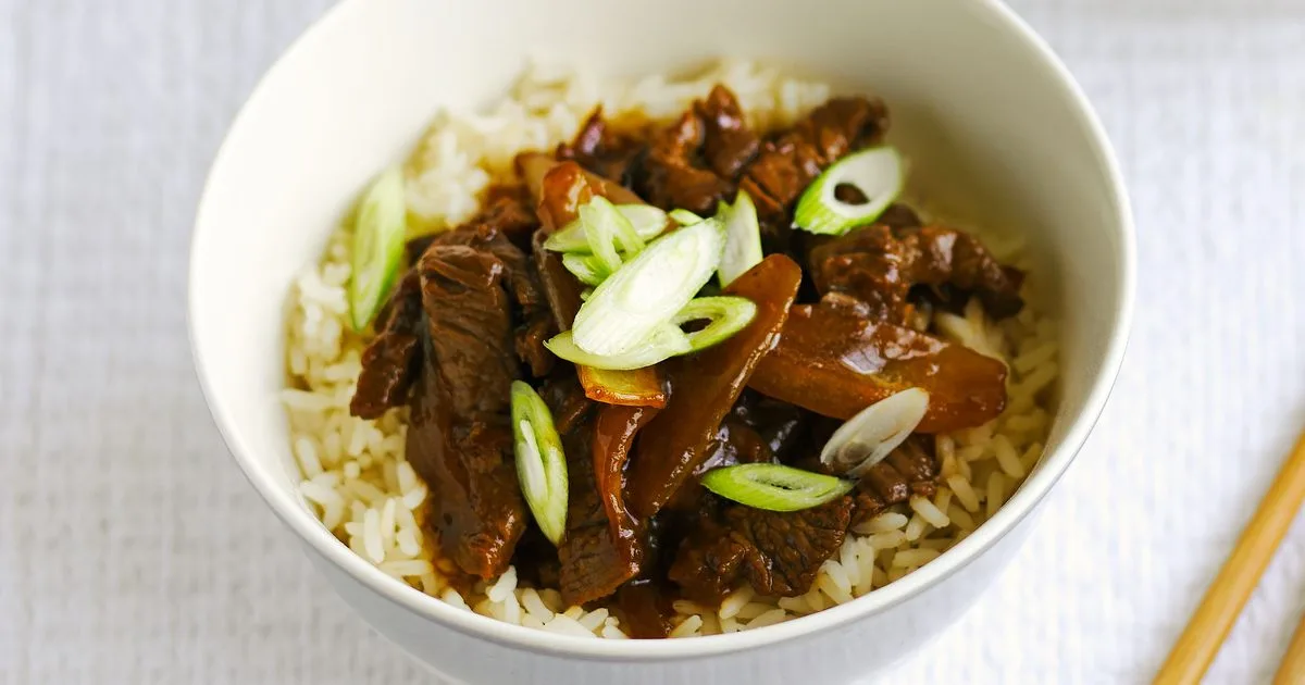 Japanese-style beef bowl