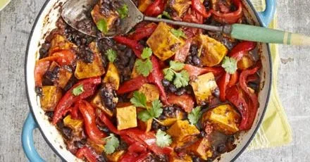 Jerk sweet potato & black bean curry