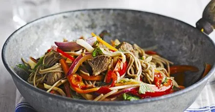 Lamb with buckwheat noodles & tomato dressing