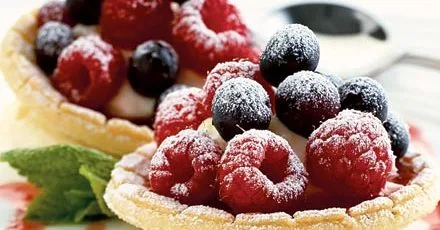 Lemon cheesecake tartlets
