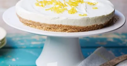 Lemon cheesecake (no-bake)