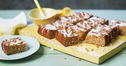 Lemon drizzle flapjacks
