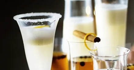 Lemon & elderflower fizz