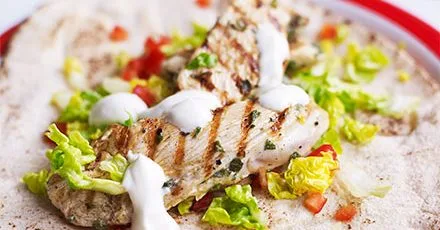 Lemon & yogurt chicken flatbreads