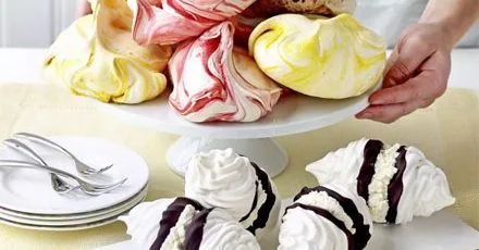 Lightest ever meringues