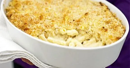 Прості макарони з сиром