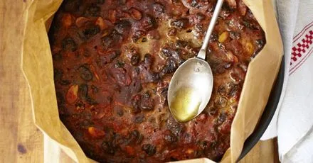 Classic Christmas cake