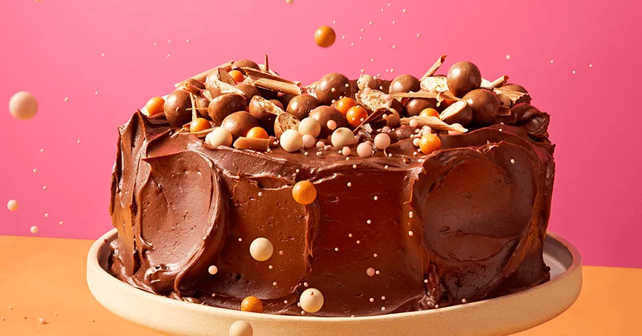 Malteser cake
