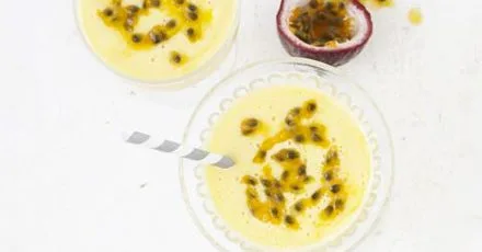 Mango & passion fruit smoothie