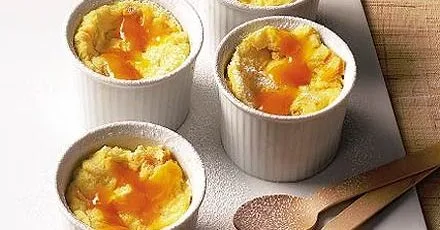 Манговий та рікоттовий суфле з соусом з маракуї