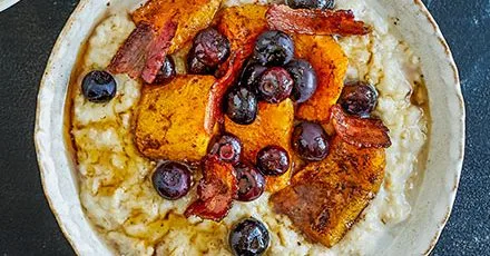 Maple squash, bacon & blueberry porridge topper