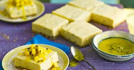 Maracuja (Passion fruit mousse traybake)