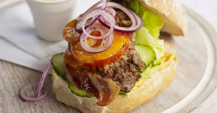 Meatloaf burger with harissa mayo