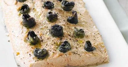 Mediterranean salmon fillet