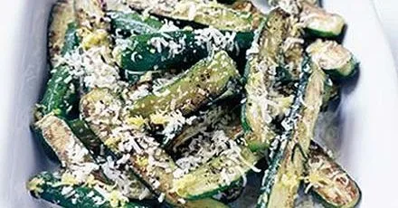 Melting cheese courgettes