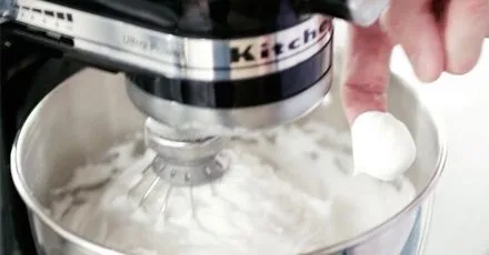 База меренгового мусу